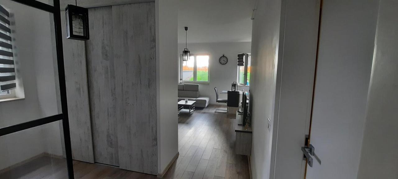 The World Apartament เตอร์กู-มูเรช ภายนอก รูปภาพ